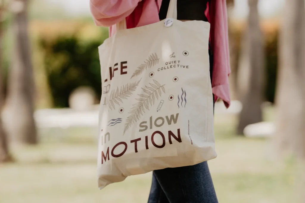 Tote Bag Design per The Quiet Collective | Calabria - Canada